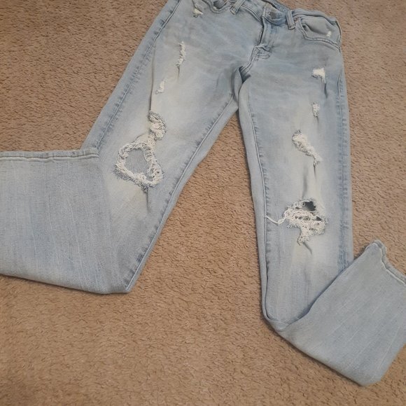 American Eagle Outfitters Other - Mens destructed american eagle jeans
